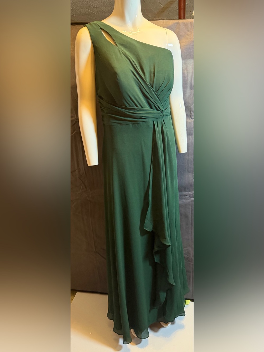 Elegant One-Shoulder Dark Green Evening Dress